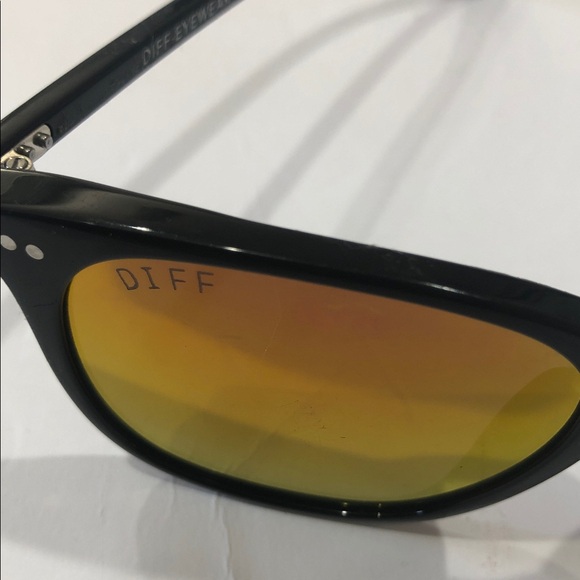 DIFF eyewear Maxwell black orange sunset holographic mirror sunglasses brand new main image 4